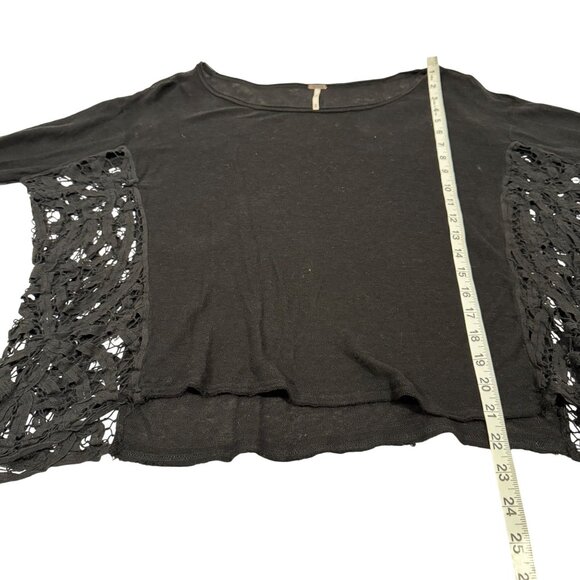 Free People Love Me Do Black Lace Crochet Side Blouse Size XS - Picture 6 of 8